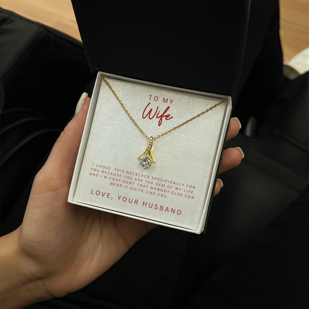 To My Wife Alluring Beauty Necklace