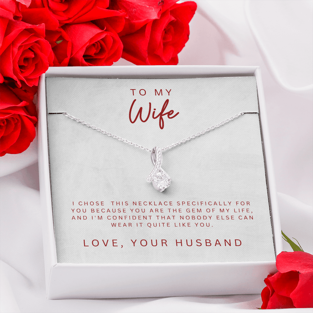 To My Wife Alluring Beauty  Necklace