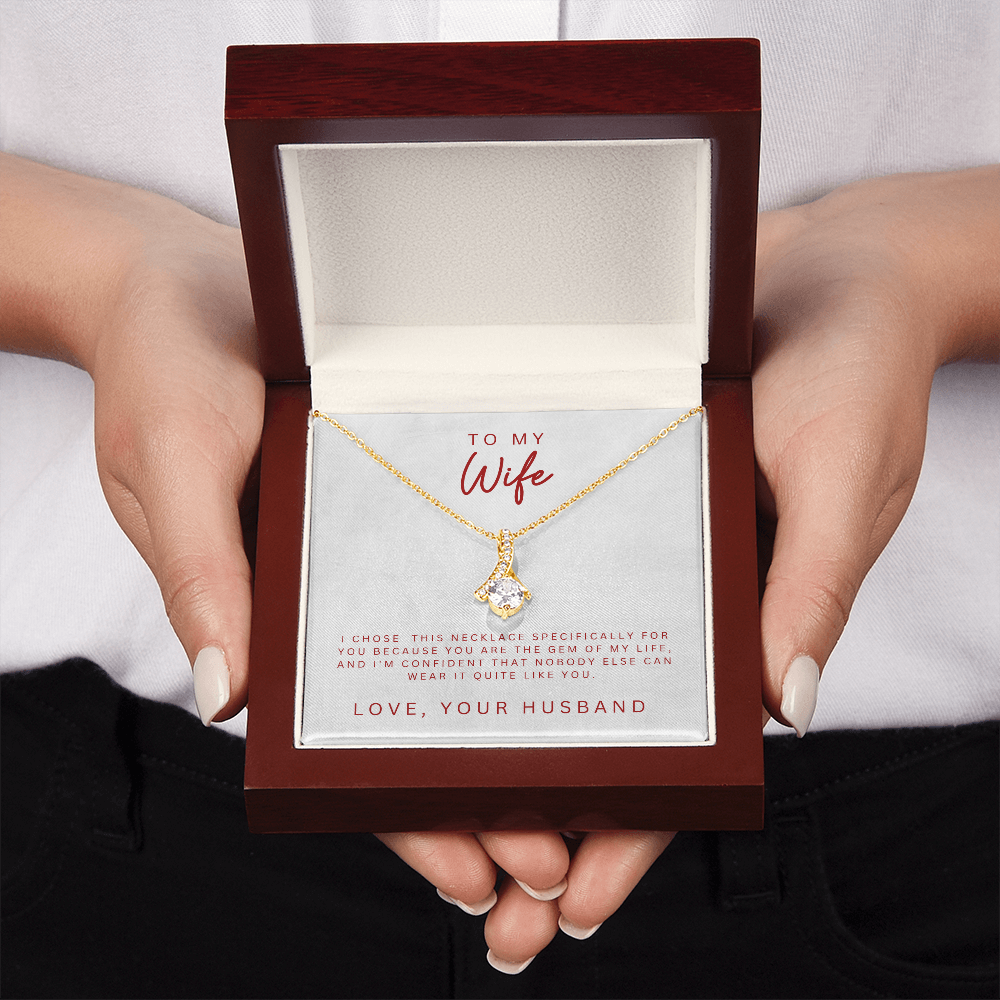 To My Wife Alluring Beauty  Necklace